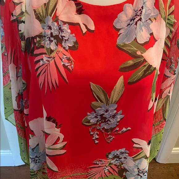 JM Collection Red and Green Patterned Top - Picture 4 of 5